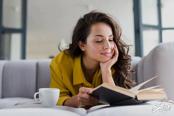 درس خواندن با صدای بلند در شب امتحان مطالعه شب امتحان